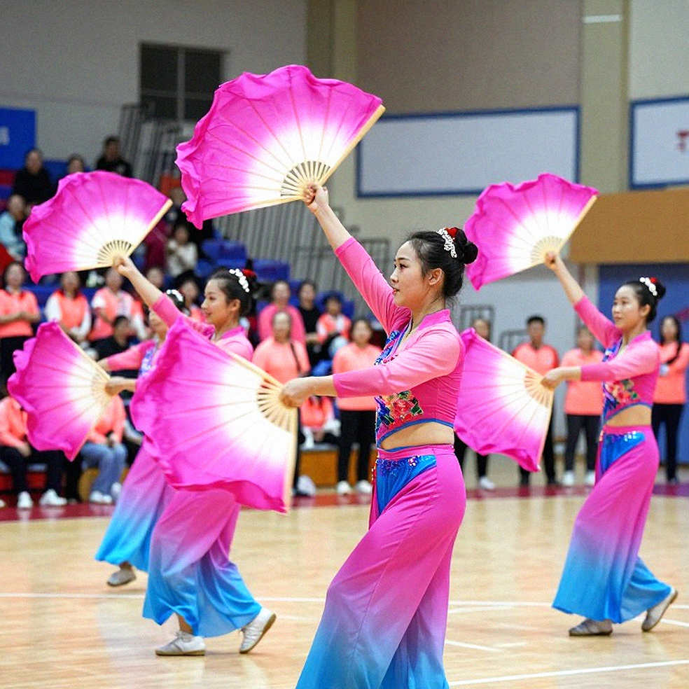 Worthing TTC và giải Junior Team 1 Star: khoảng trống dưới chân kim tự tháp bóng bàn Anh Worthing TTC và giải Junior Team 1 Star: khoảng trống dưới chân kim tự tháp bóng bàn Anh
