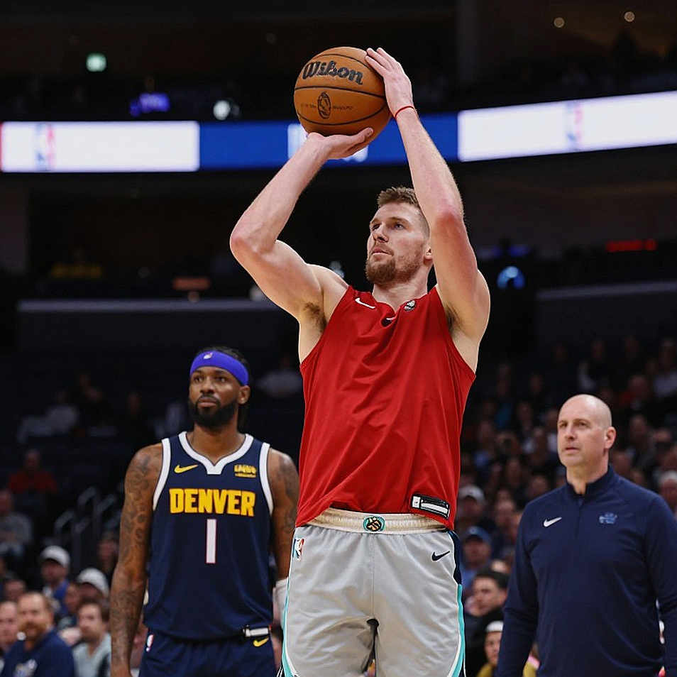 LeBron James ở tuổi 41 và canh bạc Philadelphia: Khi câu nói 'không thua ở vòng hai' trở thành bản án