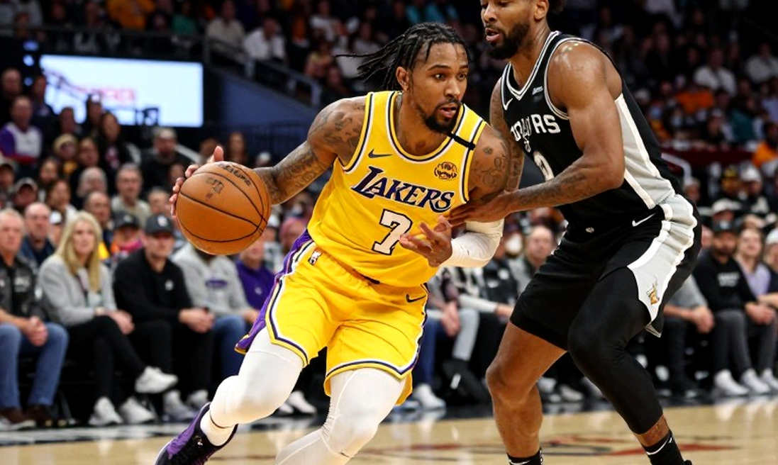 LeBron James ở tuổi 41 và canh bạc Philadelphia: Khi câu nói 'không thua ở vòng hai' trở thành bản án LeBron James ở tuổi 41 và canh bạc Philadelphia: Khi câu nói 'không thua ở vòng hai' trở thành bản án