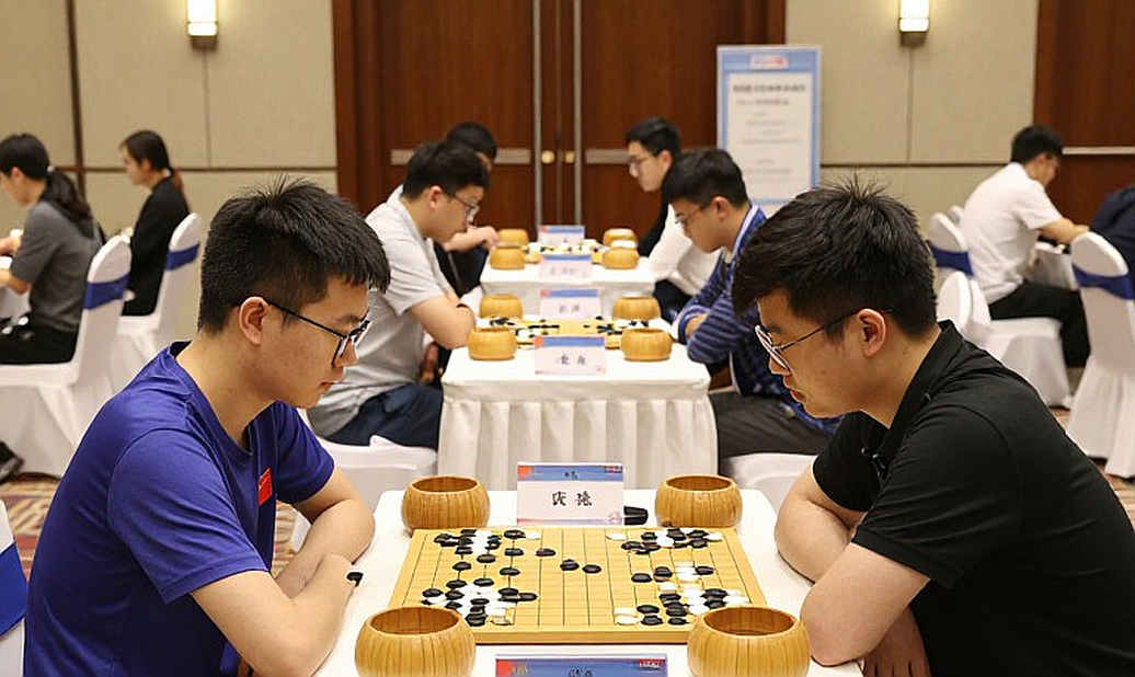 Phân tích chiến thuật: Đội tuyển Việt Nam và bài toán phòng ngự phản công dưới thời HLV Kim Sang-sik Phân tích chiến thuật: Đội tuyển Việt Nam và bài toán phòng ngự phản công dưới thời HLV Kim Sang-sik