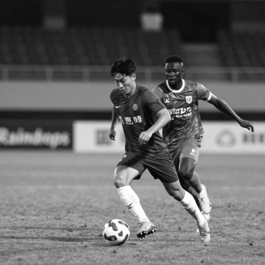 Bóng đá không nói dối: Khi Thái Lan dùng 42% kiểm soát bóng đánh bại Việt Nam bằng low-block và kỷ luật veteranz