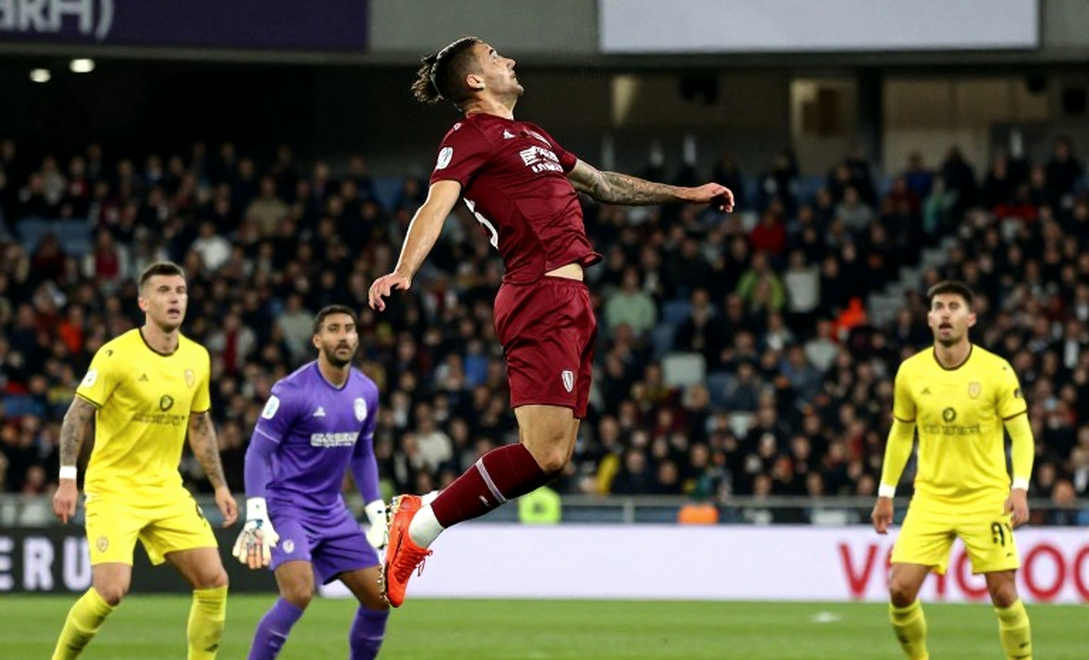 Galatasaray và canh bạc xoay tua: Lời tuyên bố của Okan Buruk trước giờ bóng lăn