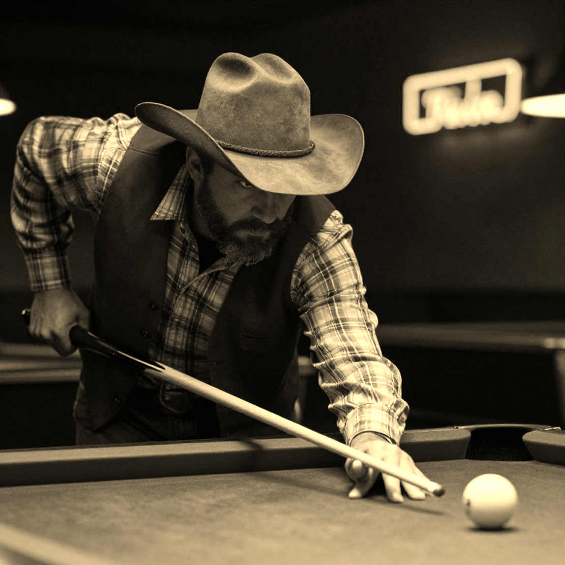 Vietnamese Billiards and the Crack Beneath a Shared Roof