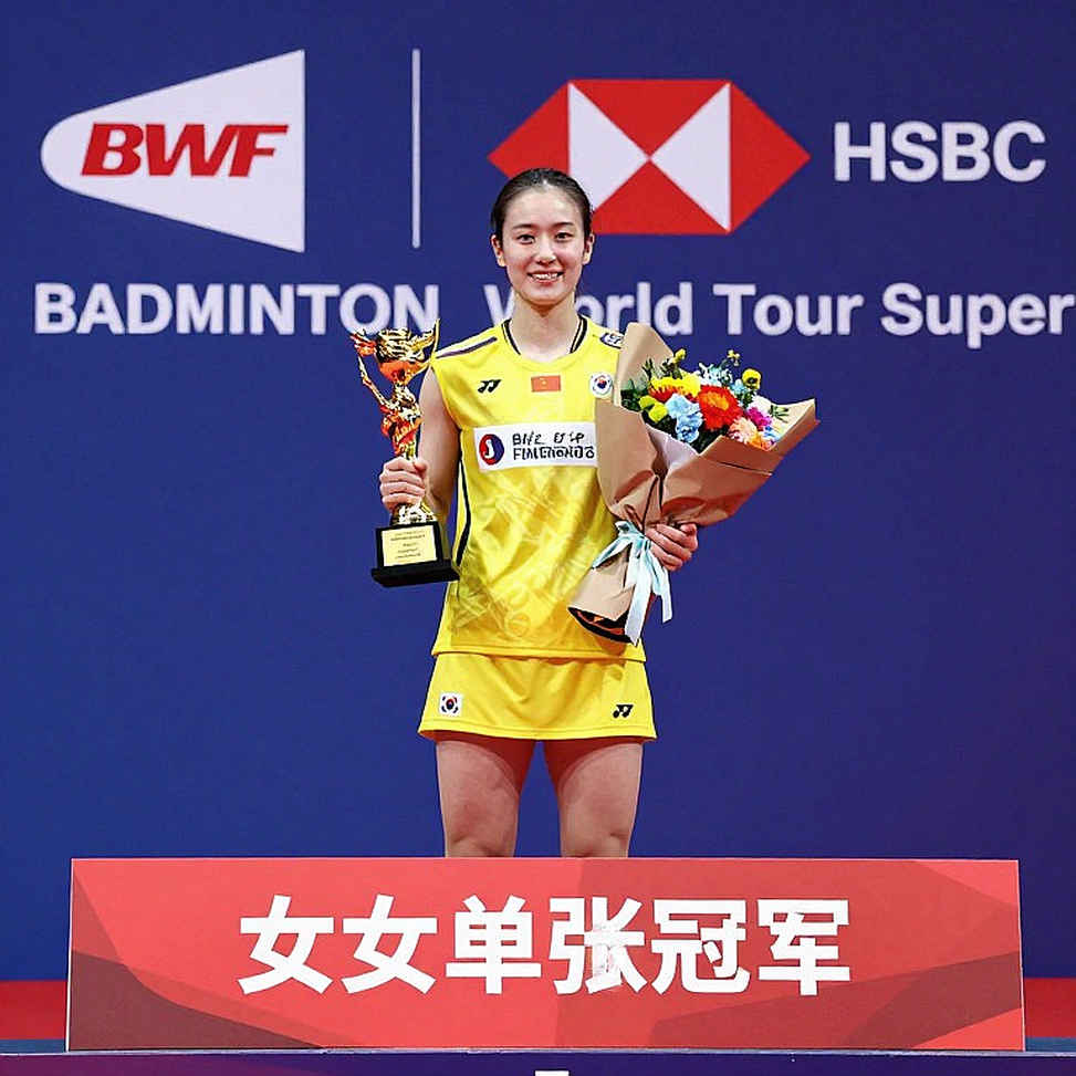Ashmita Chaliha, Super 100 và lỗ hổng không khí: tiêu chuẩn sân đấu không đi theo cấp giải