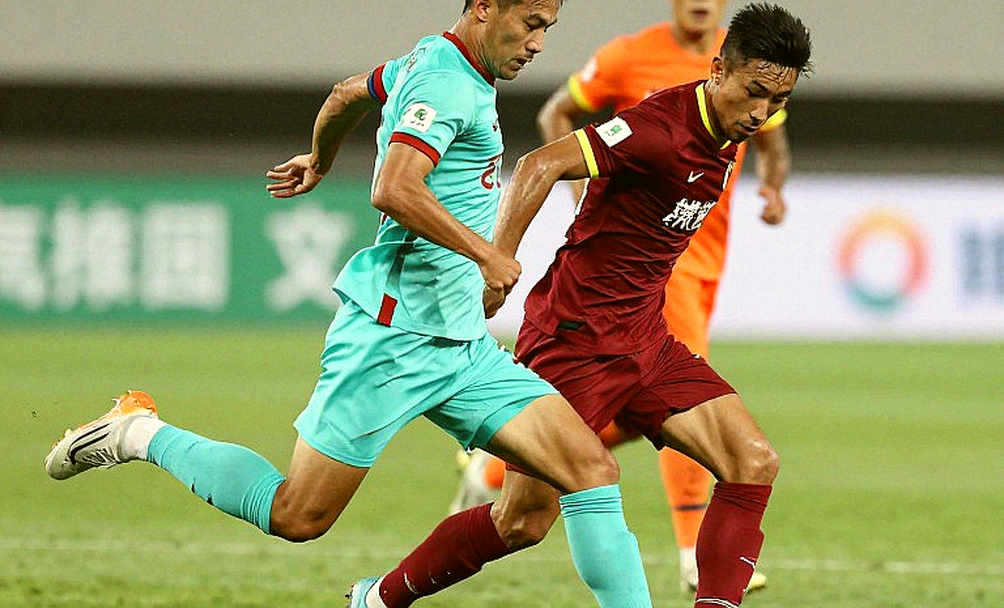 Hai số chín, cùng 5 bàn sau vòng 10: Al-Ittihad đang chọn Ilenikhena bằng hồ sơ chiến thuật, không bằng bảng thành tích