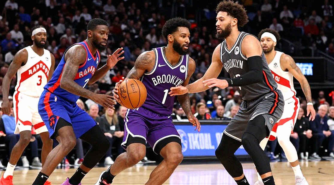 Lượt chọn 59 và canh bạc quay lại NCAA của Trey Kaufman-Renn