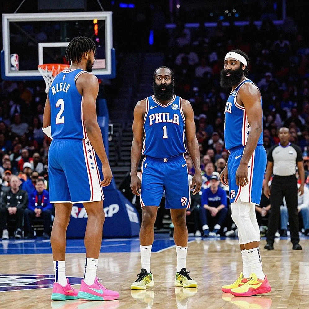 WNBA Regular-Season Finale: Two Races and the Paradox of the Teams With Better Records WNBA Regular-Season Finale: Two Races and the Paradox of the Teams With Better Records