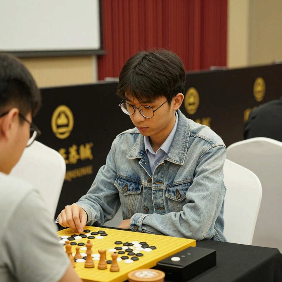 Số 225 của ChessBase: Prague 2026 gây chú ý bằng 27 ván cờ ngắn, nhưng dữ liệu lại nằm ngoài trang quảng bá Số 225 của ChessBase: Prague 2026 gây chú ý bằng 27 ván cờ ngắn, nhưng dữ liệu lại nằm ngoài trang quảng bá